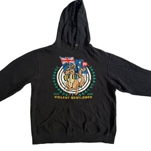 VIOLENT GENTLEMEN BLACK “ENFORCE AUSTRALIA” LONG SLEEVE GRAPHIC HOODIE SIZE M‎